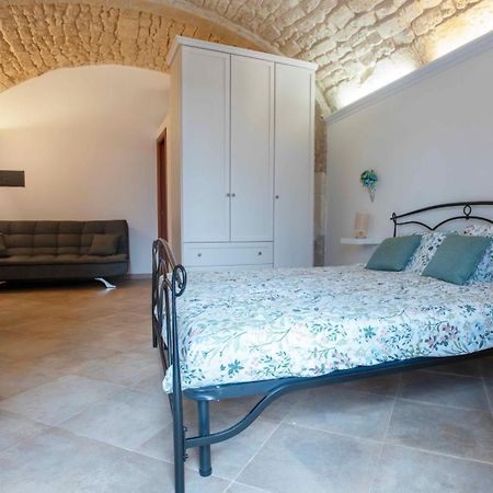 Domatio Melissa Hotel Sassari Kültér fotó